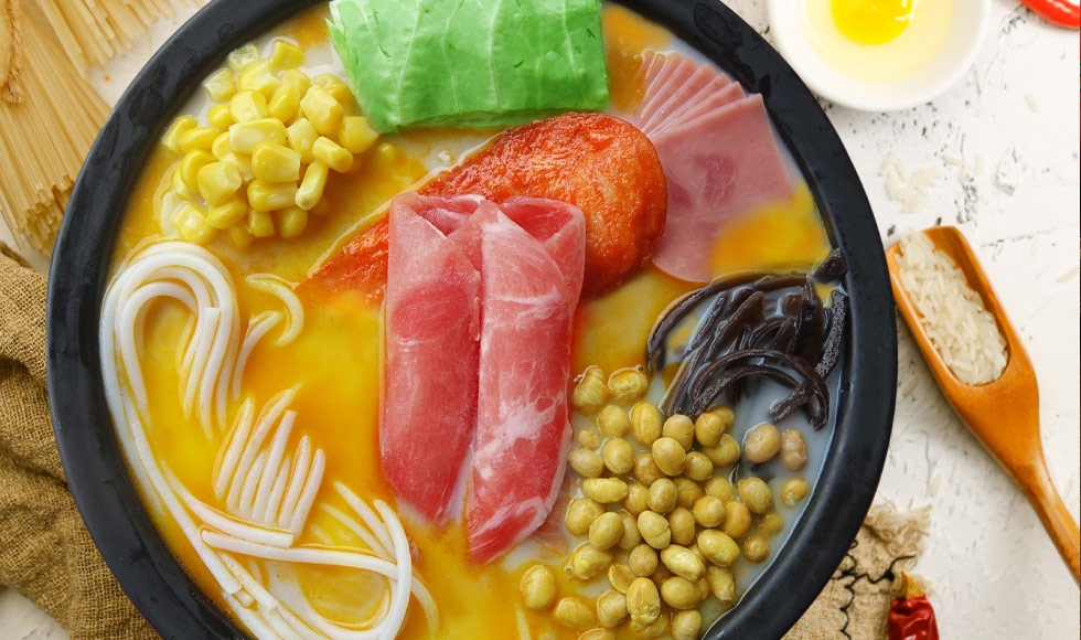 狀元酸辣金湯米線(xiàn)